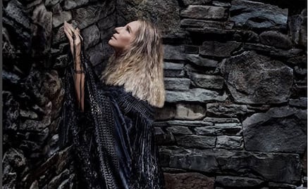 En nueva canción, Barbra Streisand le dice a Trump "¡No me mientas!"