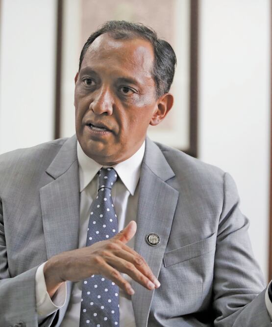 Héctor Villegas, consejero Jurídico del Gobierno capitalino, explicó que el monto de los laudos se debe a que son juicios que se han prolongado. ARCHIVO EL UNIVERSAL