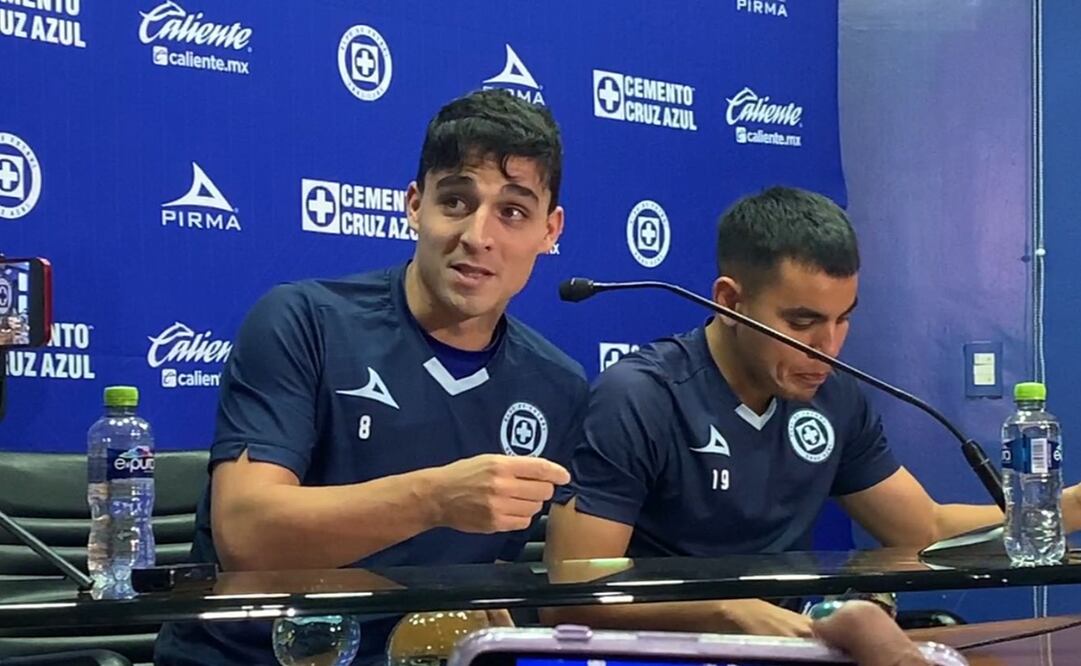 Lolo Faravelli en conferencia de prensa - Foto: Edgar Enríquez