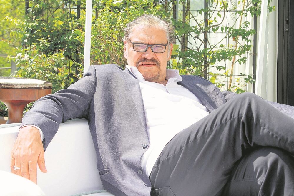 “La pregunta que teníamos era si estábamos haciendo teatro o cine”, dice el actor sobre la obra. Foto: CARLOS MEJÍA. EL UNIVERSAL