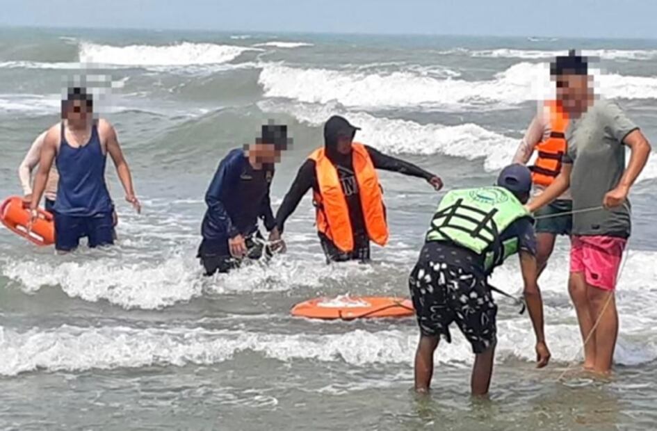 Salvan a dos niños de morir ahogados en Veracruz