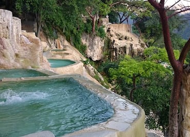 TikTok: Cumple sueño de conocer las grutas de Tolantongo… en el peor día