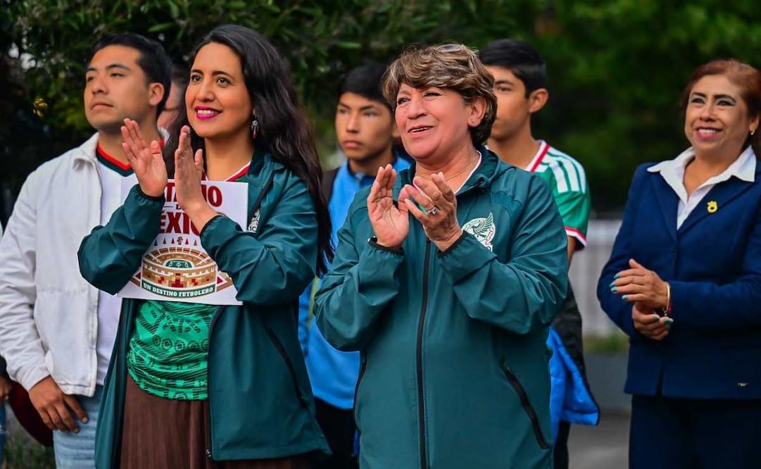 Delfina Gómez, gobernadora del Estado de México, en destino turístico viendo el partido México vs Corea / Foto: Especial