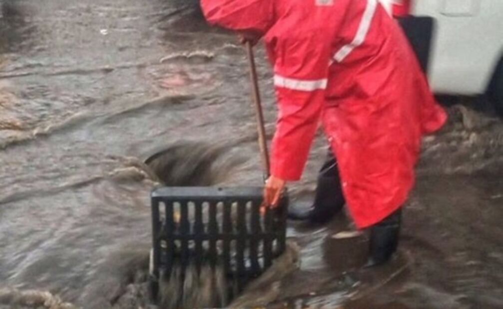 Inundaciones en Ecatepec alcanzan el medio metro de altura 