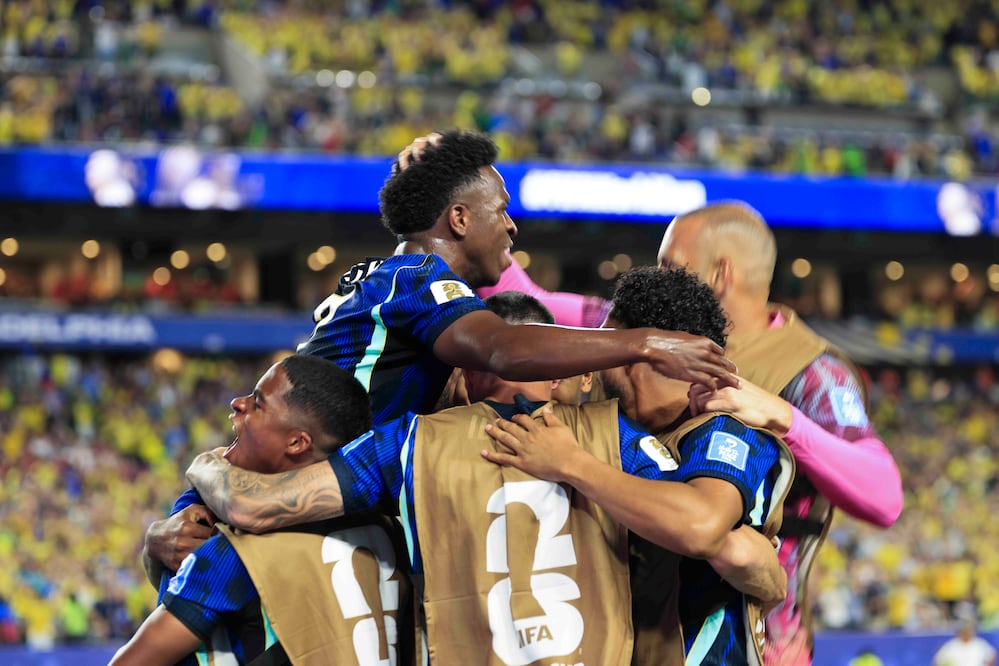 Selección de Brasil en festejo de gol, durante la Fase de Grupos del Mundial de 2026 - Foto: EFE