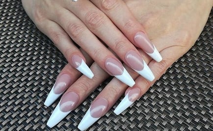 El regreso de la manicura francesa, ¿moda o clásico?
