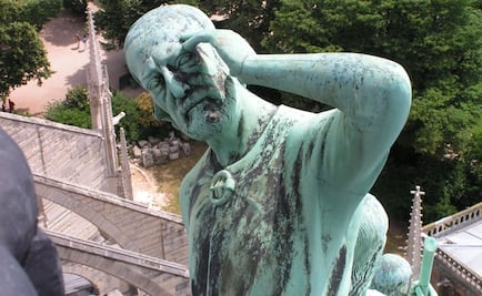 Recurren a arquitecto muerto hace 140 años para restaurar Notre Dame