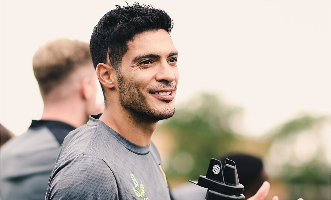 Raúl Jiménez reaparece con los Wolves, pero pierden ante Tottenham / FOTO: Twitter: @Wolves