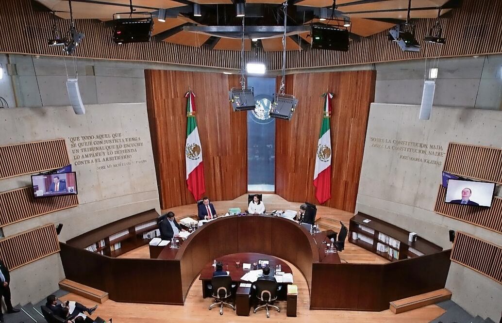 Resuelve TEPJF no suspender las mañaneras