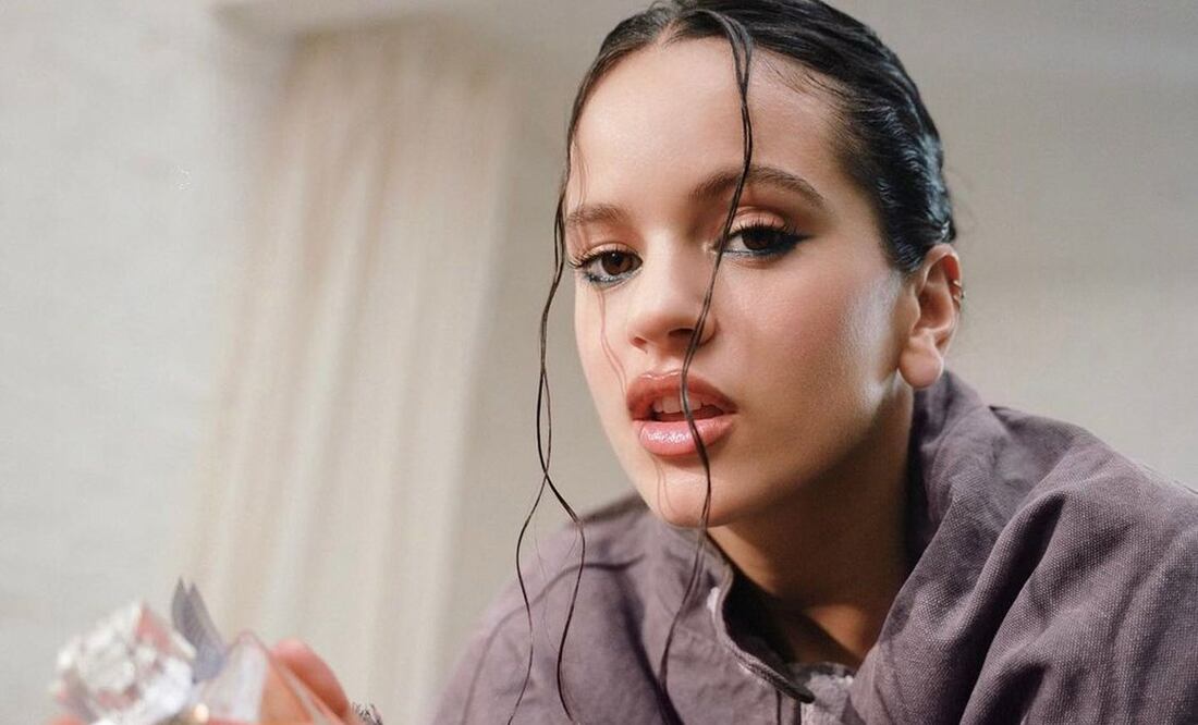 La cantante Rosalía luce un body muy auténtico / Foto: Instagram @rosalia.vt