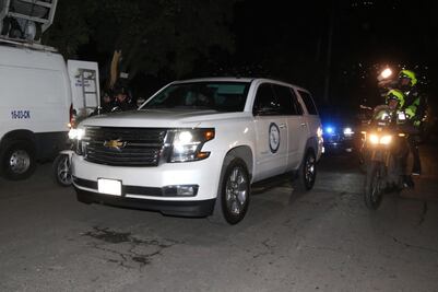 Por anemia y "debilidad general", internan a Lozoya en hospital privado