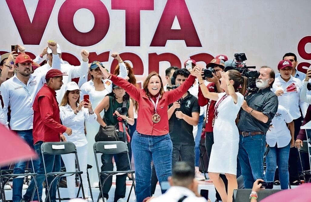 El sábado, la candidata presidencial de la coalición Sigamos Haciendo Historia, Claudia Sheinbaum, acompañó a la aspirante al gobierno de Veracruz, Rocío Nahle, en un mitin en Xalapa. Foto: Archivo | El Universal
