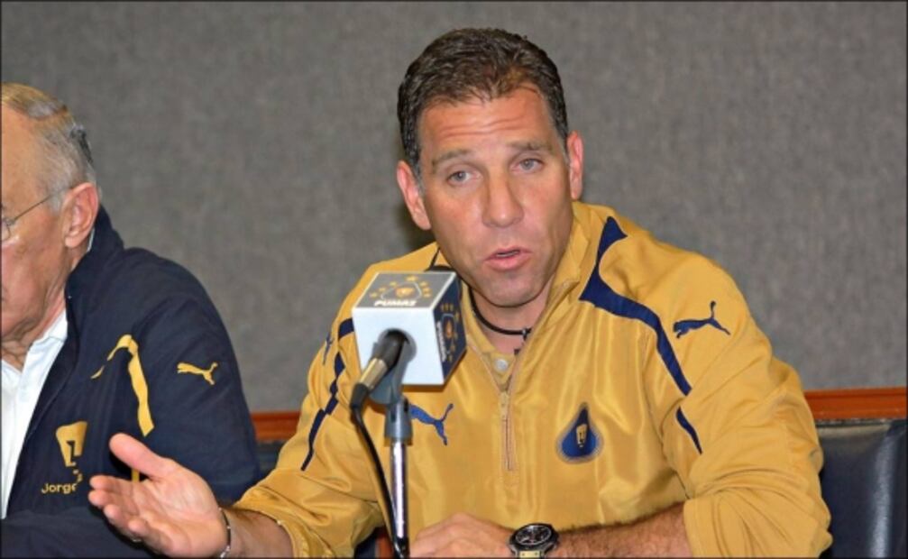 Pumas y América, historia de traiciones