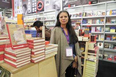 Analizan obra de Carmen Boullosa 