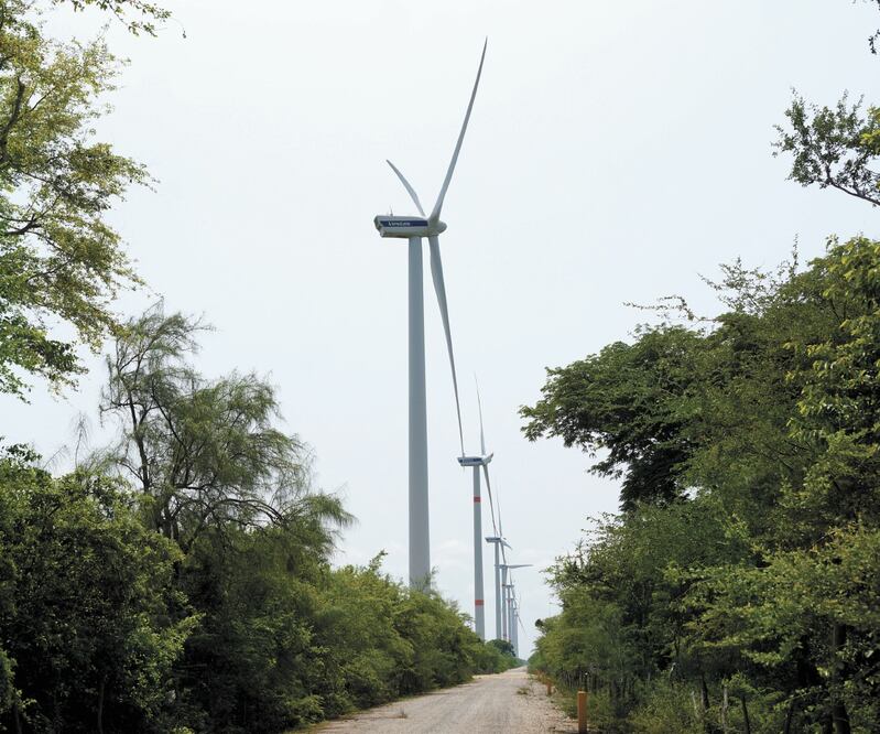 Al analizar lo ocurrido en México en 2020, la representación comercial de EU criticó que se cancelara la cuarta subasta de energías limpias. Foto: ARCHIVO EL UNIVERSAL