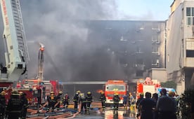 Reportan 28 muertos en China por incendio en fábrica de calzado; incidente resalta riesgos de seguridad laboral en el país