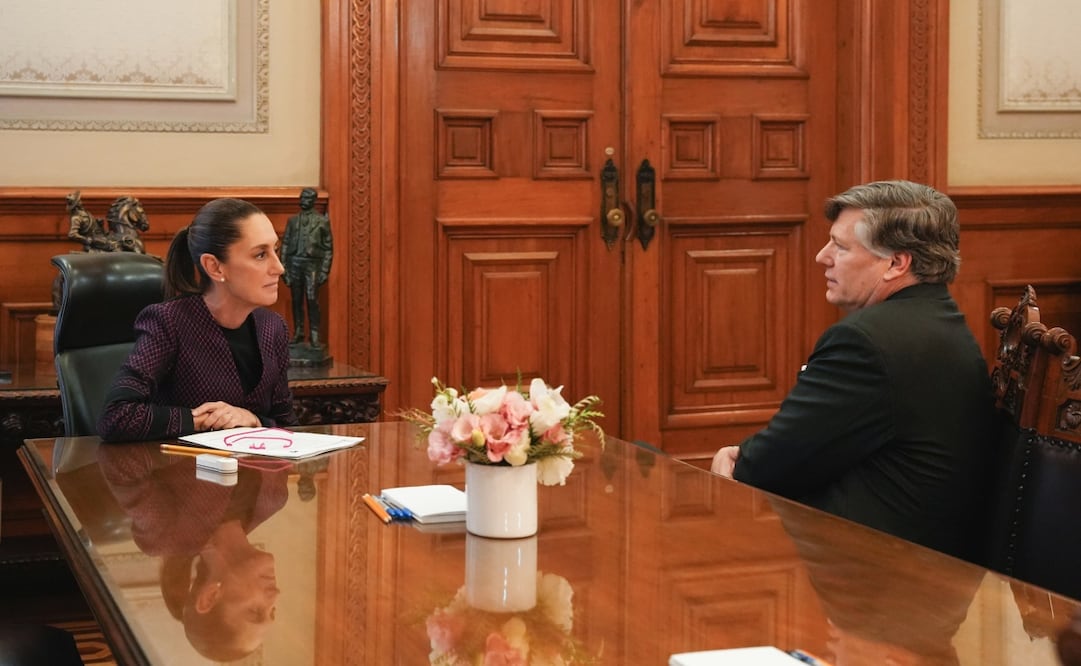 La presidenta Claudia Sheinbaum Pardo y el subsecretario de Estado de Estados Unidos, Christopher Landau. Foto: tomada de X @Claudiashein