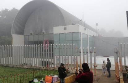 Restablecen el servicio eléctrico del Hospital de Tlanchinol en Hidalgo a una semana de cortocircuito 