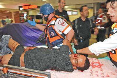 Linchamiento de inocente agrava crisis en Israel