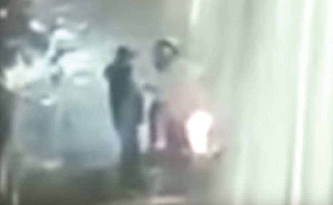 El sicario identificado como El Tapón interceptó a Melisa, quien lo increpó y lo retó a disparar; él le asestó cuatro balazos (TOMADA DE VIDEO)