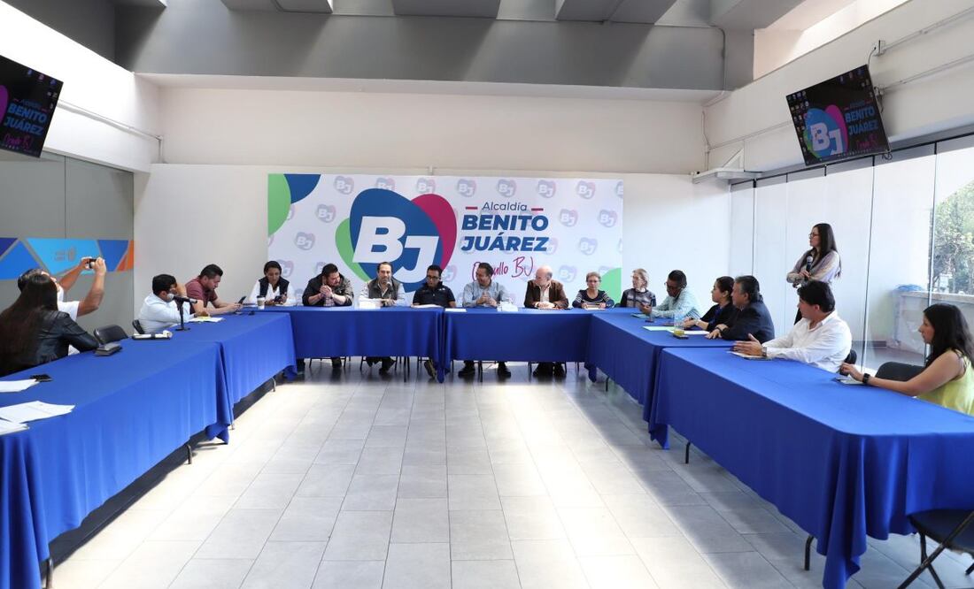 Acuerdan empresas, vecinos y alcaldía BJ retiro de cables en desuso de 4 colonias (26/02/2025). Foto: Especial