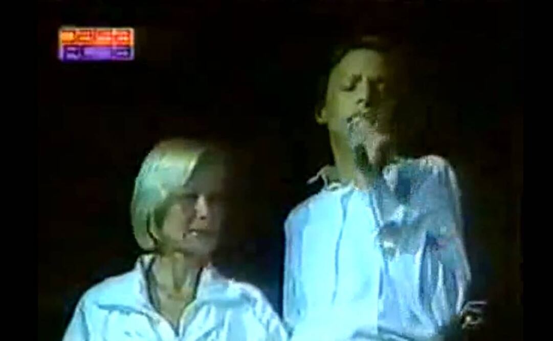 En marzo de 1985 Luis Miguel le cantó a su mamá  FOTO: TOMADA DE VIDEO 