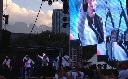 Ivonne cierra campaña en NL bailando con los Tigres