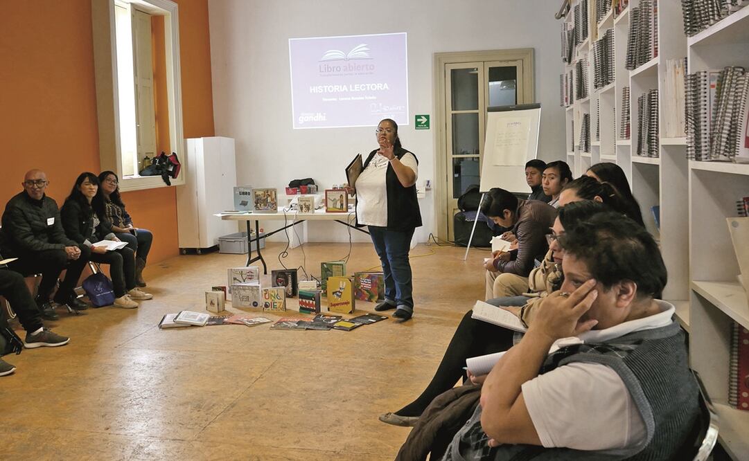 En cinco años han capacitado a 220 maestros de 110 escuelas a las que han donado 45 mil libros. Foto: Cortesía. Librerías Gandhi