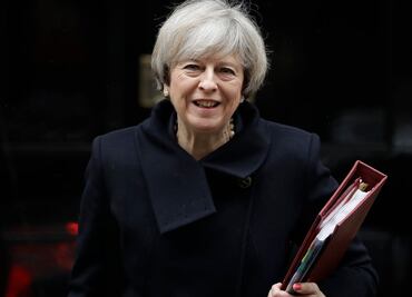 Primer ministra británica presentará el libro blanco sobre "Brexit"
