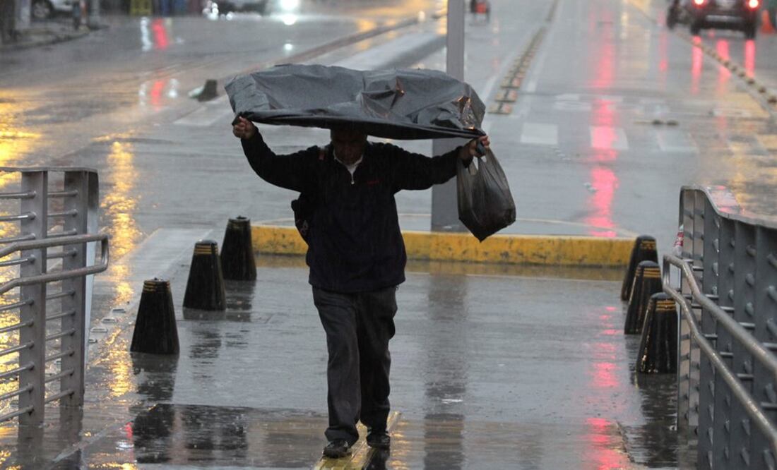La Secretaría de Protección Civil confirmó lluvia generalizada en la capital. (Foto: Archivo EL UNIVERSAL)