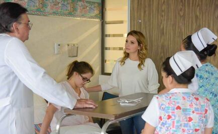 En el Día del Médico, Angélica Rivera reconoce labor de profesionales de la salud tras sismo