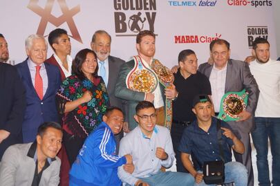 "Canelo" Álvarez recibe título peso medio del CMB y lo postulan al Premio Nacional del Deporte