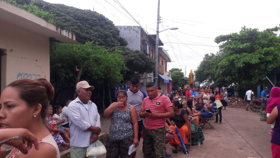 La inscripción al programa de Empleo Temporal beneficiará a 15 mil 500 jefes de familia (Foto: Alberto López / EL UNIVERSAL)