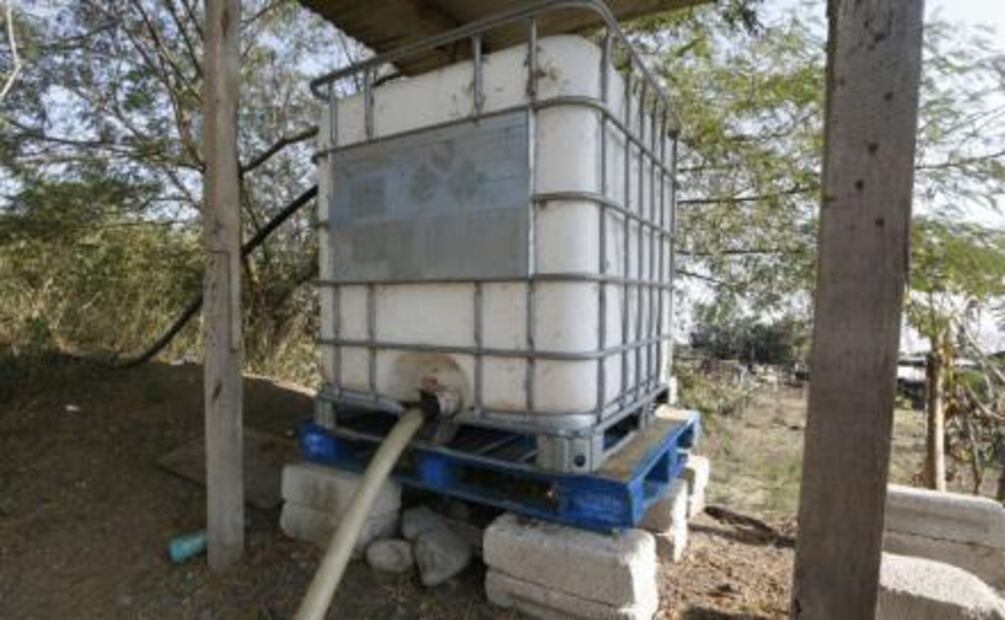 Semar asegura 80 mil litros de combustible en Veracruz