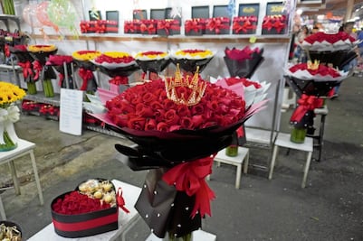 Día del amor y la amistad: “La tendencia es regalar los ramos buchones”, dicen locatarios del Mercado Jamaica