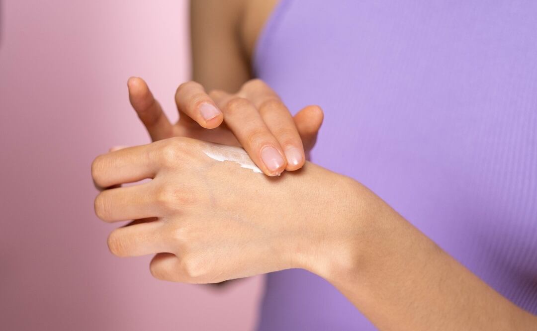 Hidrata tus manos con cremas caseras para la piel seca. Foto: Pexels