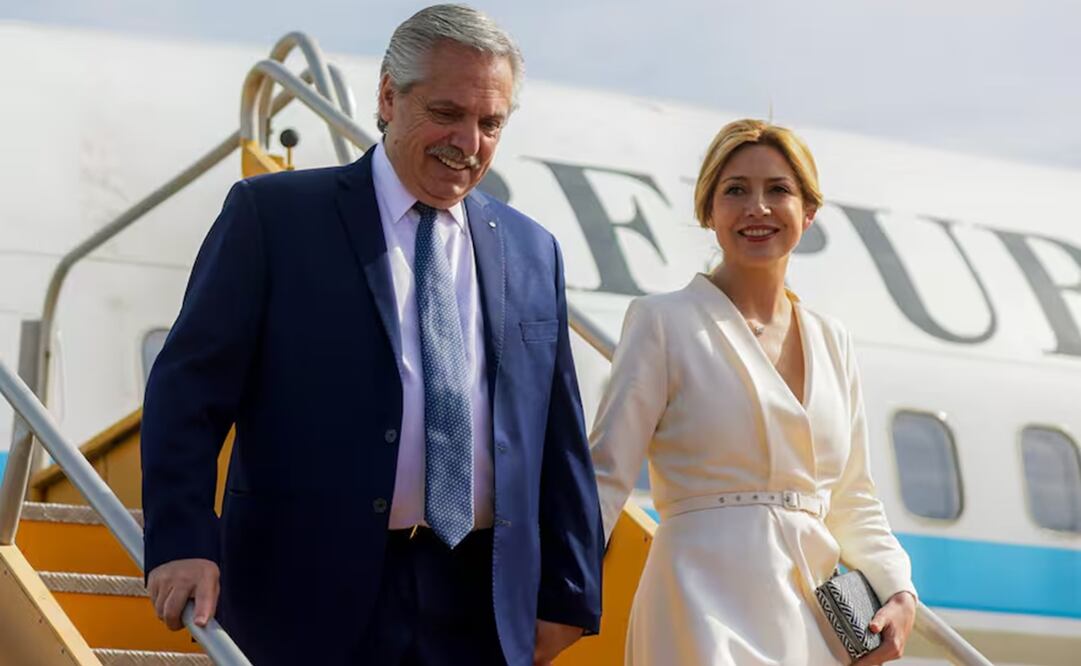Alberto Fernández y su exesposa, Fabiola Yañez, quien lo acusa de haberla golpeado. Foto: Especial