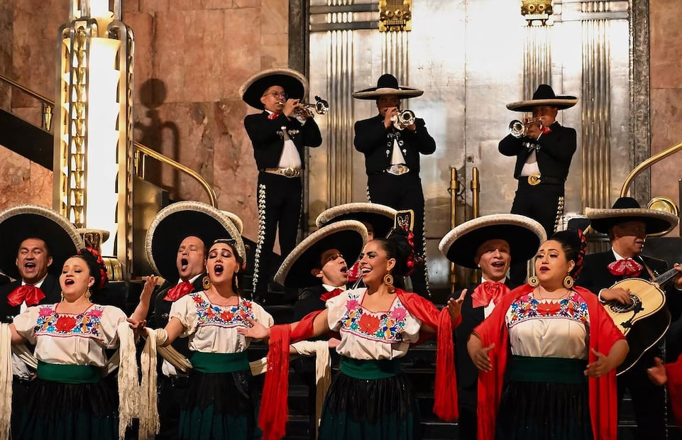 Para asegurar tu lugar en la presentación de Mariachi en Bellas Artes, llega con anticipación. Foto: Instagram @balletamaliamx