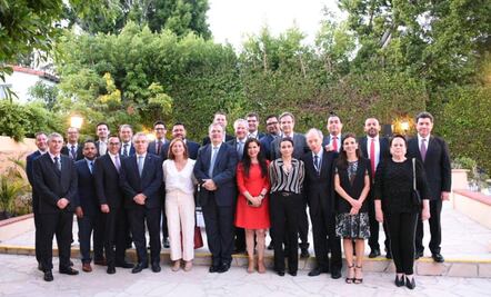 Ebrard y Clouthier se reúnen con sector empresarial de México y EU