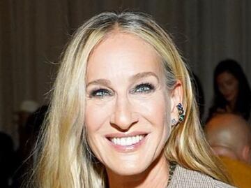 Sarah Jessica Parker lanza línea de cuidado para la piel para mujeres +55 con fines solidarios