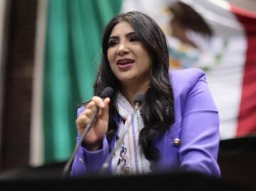 Diputada de Morena denuncia que PAN frena su iniciativa sobre alimentos y bebidas gratis en vuelos