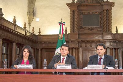 Baja SHCP previsión de crecimiento para 2016