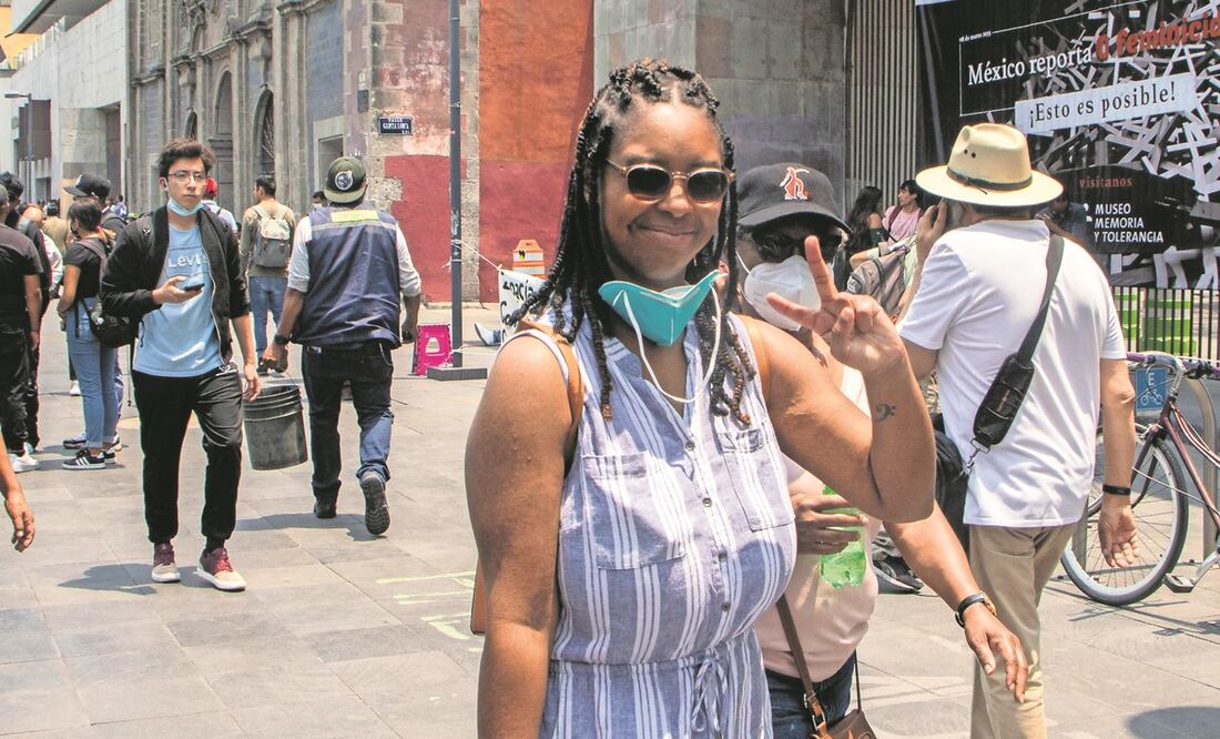 En el Centro Histórico, la gran mayoría de las personas ya no utilizan el cubrebocas, pues en establecimientos no les obligan a portarlo para ingresar, Foto: Gabriel Pano / EL UNIVERSAL