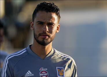 Diego Reyes será baja de dos a tres semanas por golpe en la cabeza