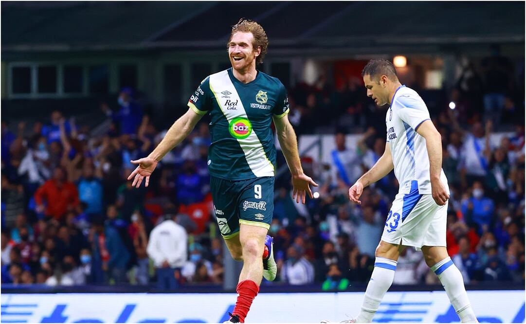 Puebla golea al Cruz Azul y sigue invicto en el torneo / FOTO: IMAGO