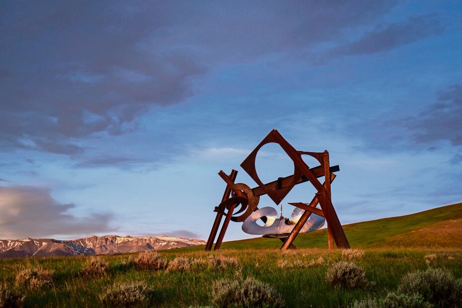Beethoven's Quaret, la pieza de Mark di Suvero, es otra de las joyas que surge en medio de la naturaleza. Foto: Erik Petersen / Tippet Rise Center