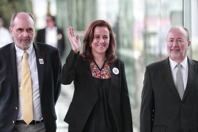 Pide Margarita Zavala a AMLO dejar de jugar con posturas