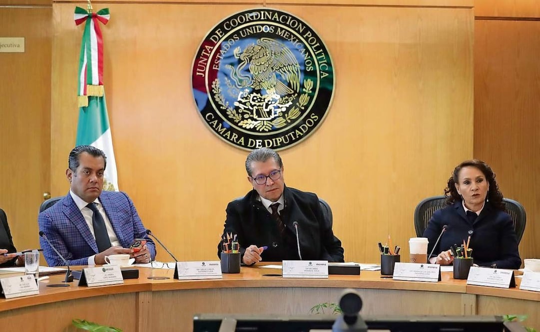 Ricardo Monreal explicó que con la reforma queda la misma fórmula de integración de las Cámaras. Foto: Especial