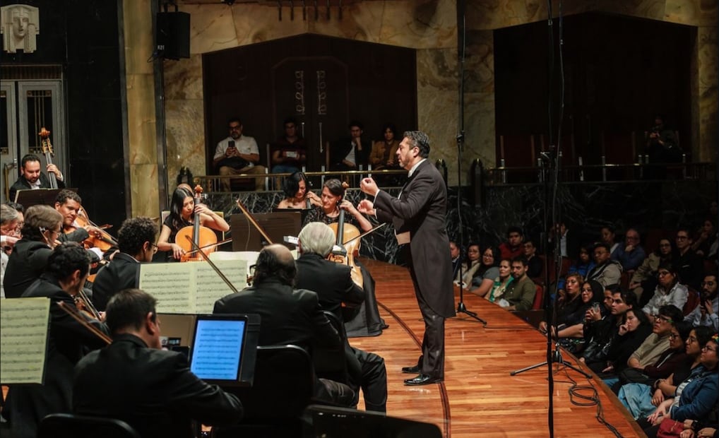 La Orquesta de la Cámara de Bellas Artes tendrá invitados especiales durante la noche mexicana. Foto: Instagram @palaciooficial