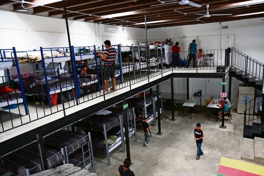 Migrantes venezolanos que se refugiaban en el albergue El Buen Samaritano abandonaron el lugar para entregarse en Estados Unidos.